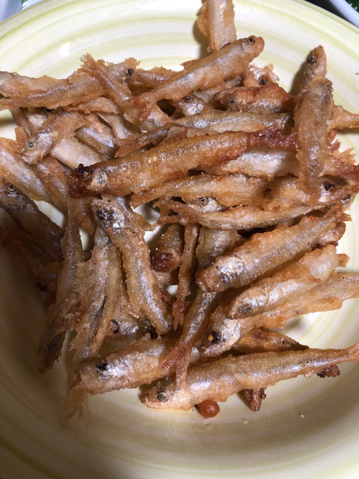 さっくさく ワカサギの唐揚げ レシピ 作り方 By ムーニーマン 楽天レシピ さっくさく ワカサギの唐揚げ レシピ 作り方 By ムーニーマン 楽天レシピ